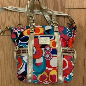 Coach Poppy Signature Spotlight Tote